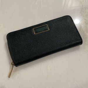 Tumi green wallet